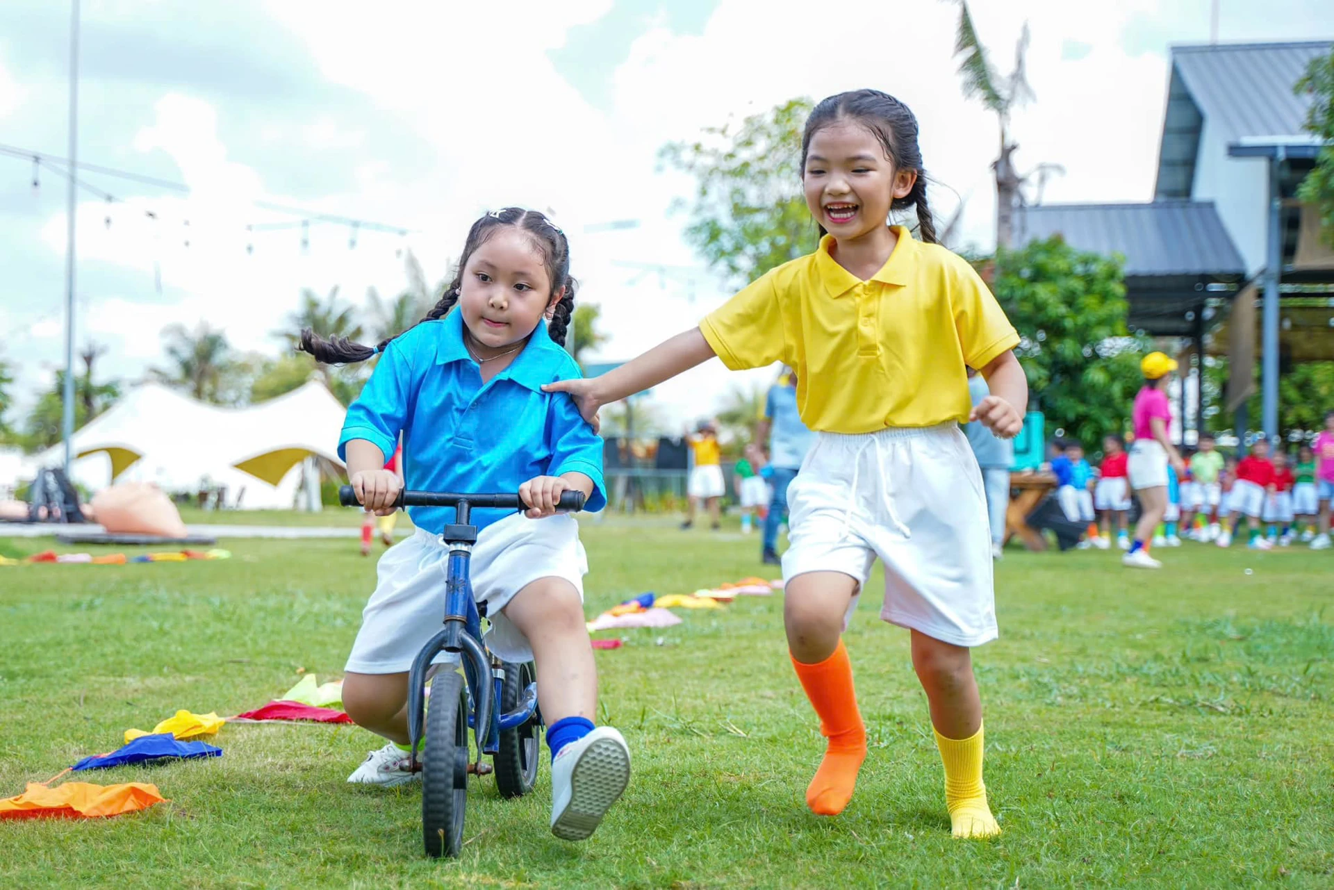 Lớp Mẫu Giáo Lớn Tự Tin