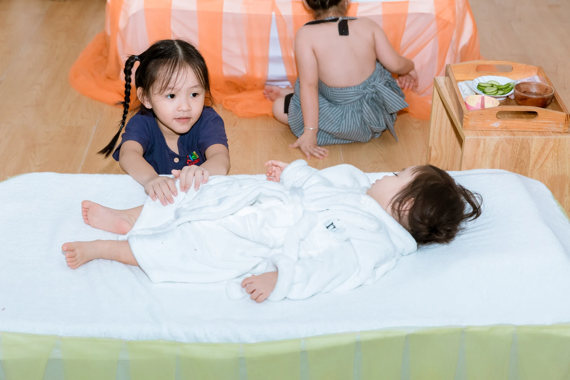 Lớp Mầm Non Bé Ngoan