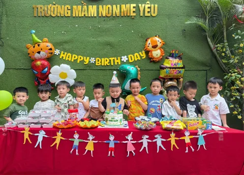 Dấu Ấn Khó Quên Trong Hành Trình Tuổi Thơ